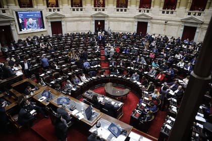 La Cámara de Diputados trata hoy el proyecto de Ganancias que anunció Sergio Massa en medio de la campaña electoral