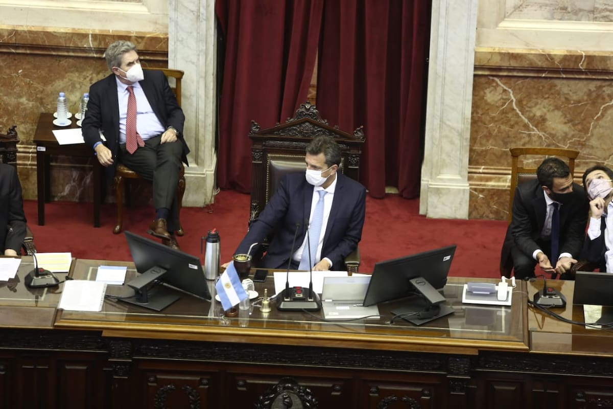 Sesión maratónica. El oficialismo busca avanzar con la reforma de Ganancias