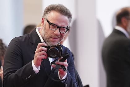 Seth Rogen en el festival de Venecia donde grabó escenas para la nueva temporada de El estudio