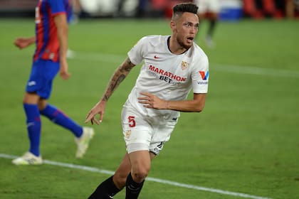 Sevilla, con la presencia del argentino Lucas Ocampos, enfrenta a Roma a partido punico con el objetivo de avanzar a los cuartos de final de la Europa League