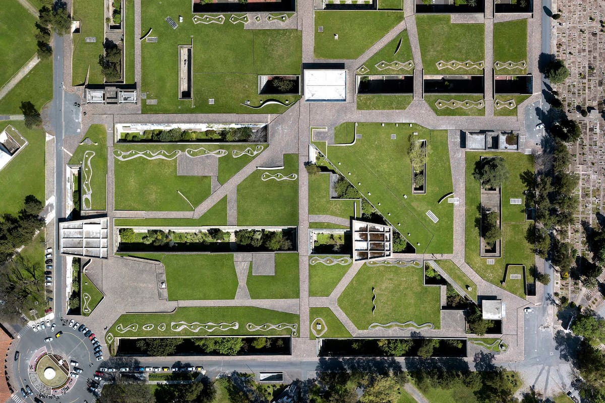 Sexto Panteón: una vista desde arriba del cementerio de la Chacarita. Foto: Léa Namer