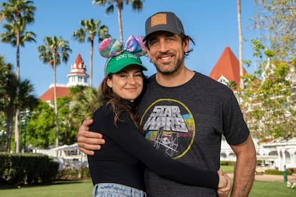 Shailene Woodley y Aaron Rodgers anunciaron su compromiso en 2021 y se separaron al año siguiente