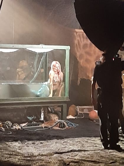 Shakira cual sirena en la grabación de su nuevo video clip