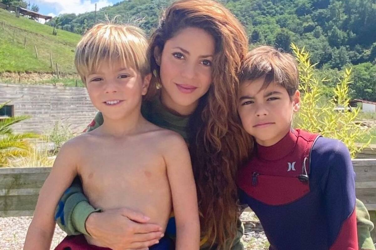 Shakira junto a sus dos hijos, Milan y Sasha