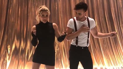 Shakira y Prince Royce te enseñan a bailar bachata
