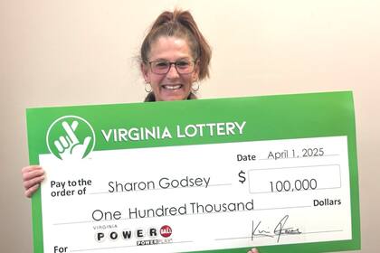 Sharon Godsey logró lo que prácticamente ningún jugador de lotería logrará en loss próximos años