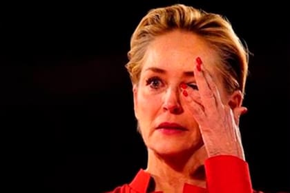 Sharon Stone contó en una entrevista que un rayo casi acaba con su vida, mientras planchaba en la cocina de su casa