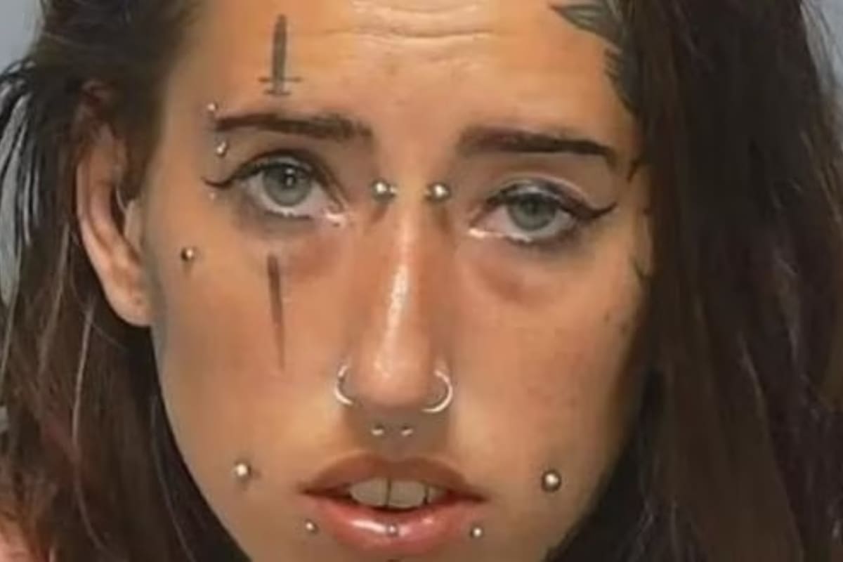 Shaye Groves, la británica obsesionada con los asesinos seriales que degolló a su novio. (Foto: Hampshire Constabulary)