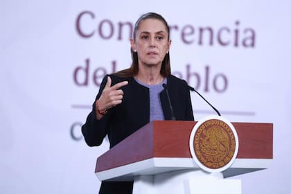 Sheibaum afirma que los envíos de petróleo de México a Cuba tienen una motivación humanitaria.
