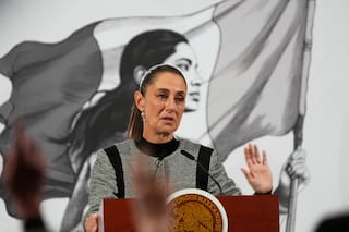 Sheinbaum pide seguir con la investigación sobre agentes de la CIA pese a la renuncia del fiscal mexicano