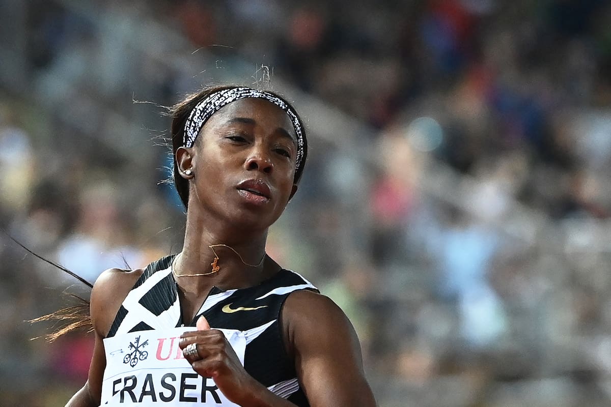 Shelly-Ann Fraser-Pryce pasa la meta en la final de 100 metros de la etapa de Lausana de la Liga Diamante, con el tercer registro de la historia: 10,6 segundos.