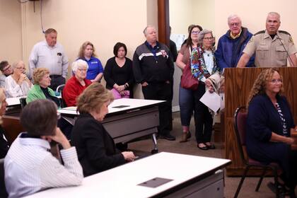 Sheriff de Iowa advierte que condado podría ser reprochado públicamente por la administración Trump