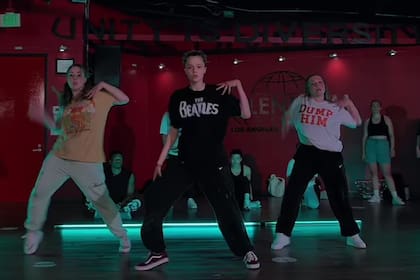 Shiloh sorprendió con sus pasos en un video del coréografo Hamilton Evans
