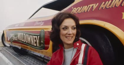 Shirley Muldowney fue la primera mujer en ganar el campeonato de Top Fuel de la National Hot Rod Association (NHRA)