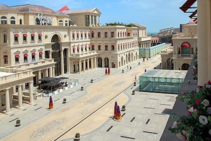Las clásicas galerías de París, dentro del Katara Plaza