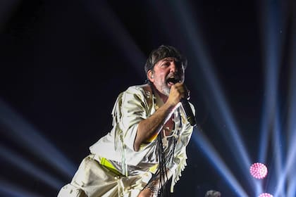 Show de Babasónicos en Movistar Arena, buenos Aires, 24/06/2022