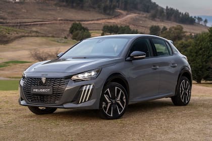 Si bien el Peugeot 208 goza de un gran presente en el mercado argentino, la caída en destinos de exportación complica su producción local