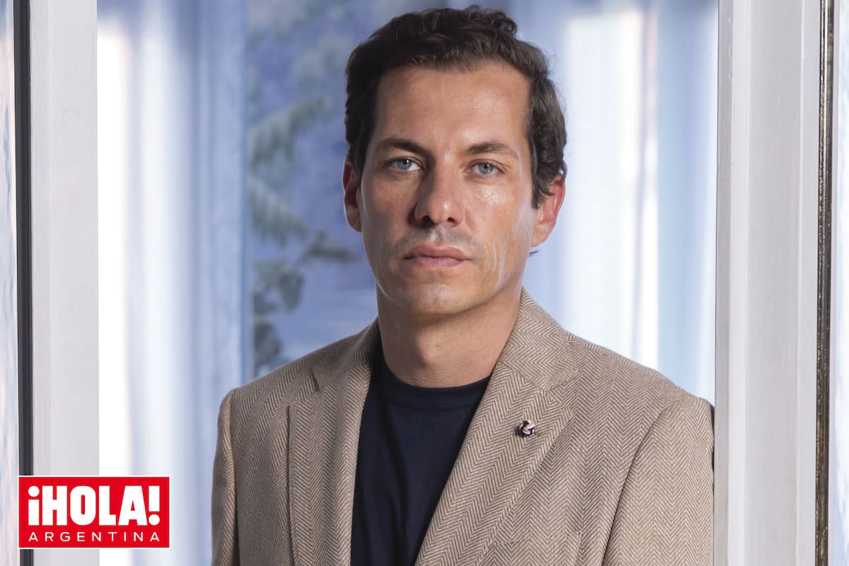 Si bien su nombre y apellido son ascendencia británica, es bien argentino: "Cuando estoy en Buenos Aires, me dicen el ‘Inglés’... Y en Londres, donde hoy está mi base , soy el ‘Argentino’. Estoy muy orgulloso de mi origen. Afuera, aprovecho para vender Argentina al mundo; promuevo la región”, dice.