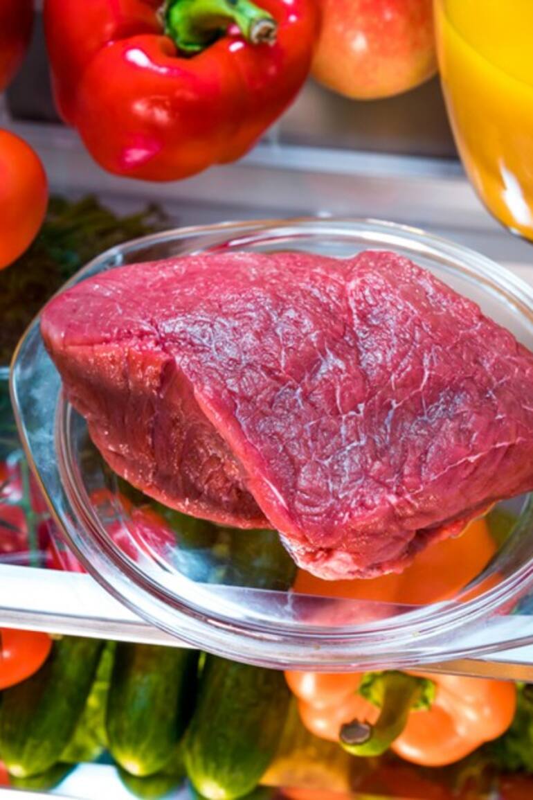 Si el alimento frío llega a temperatura ambiente: se debería cocinar a más de 60º C para eliminar las bacterias