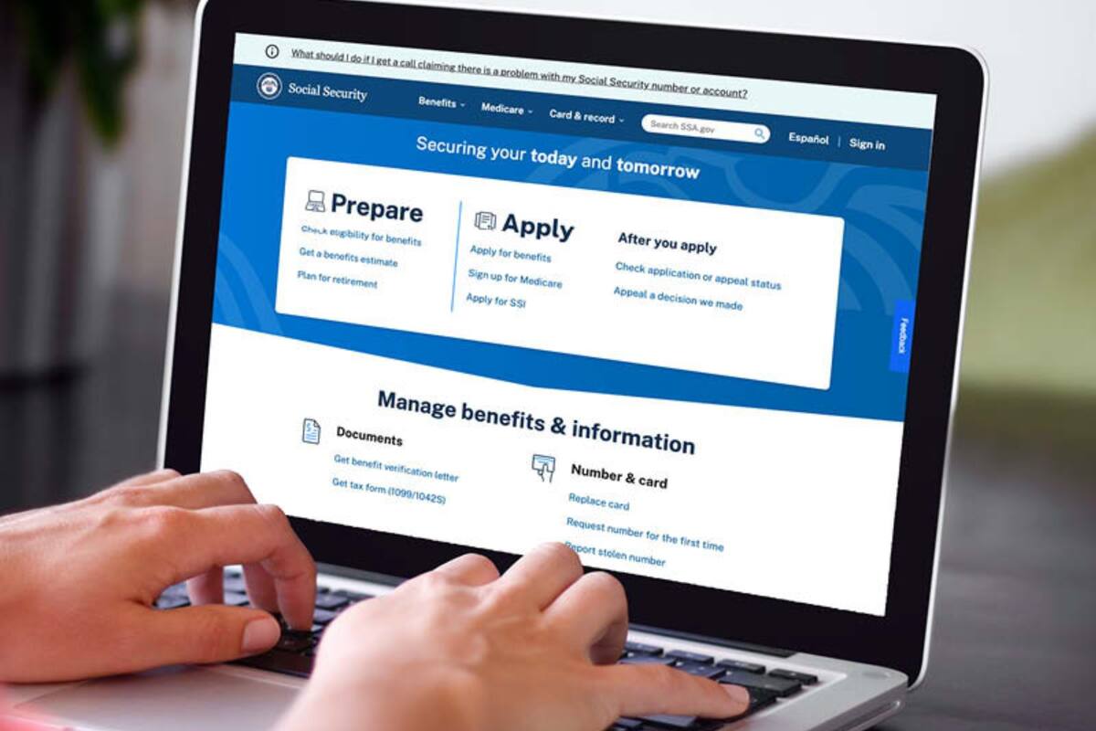 Si el estatus migratorio cambió o si
el extranjero se convirtió en ciudadano de EE. UU., debe notificar al Seguro Social para actualizar su registro