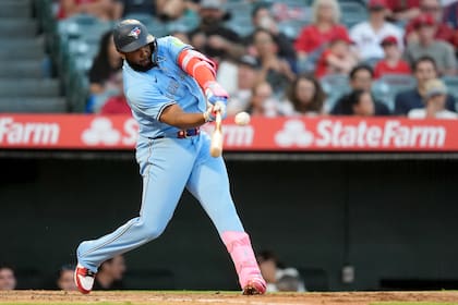Si el primera base canadiense-dominicano no llega a un acuerdo con los Blue Jays, el equipo no vería con malos ojos intercambiarlo antes de que entre en arbitraje en 2026 (Archivo)