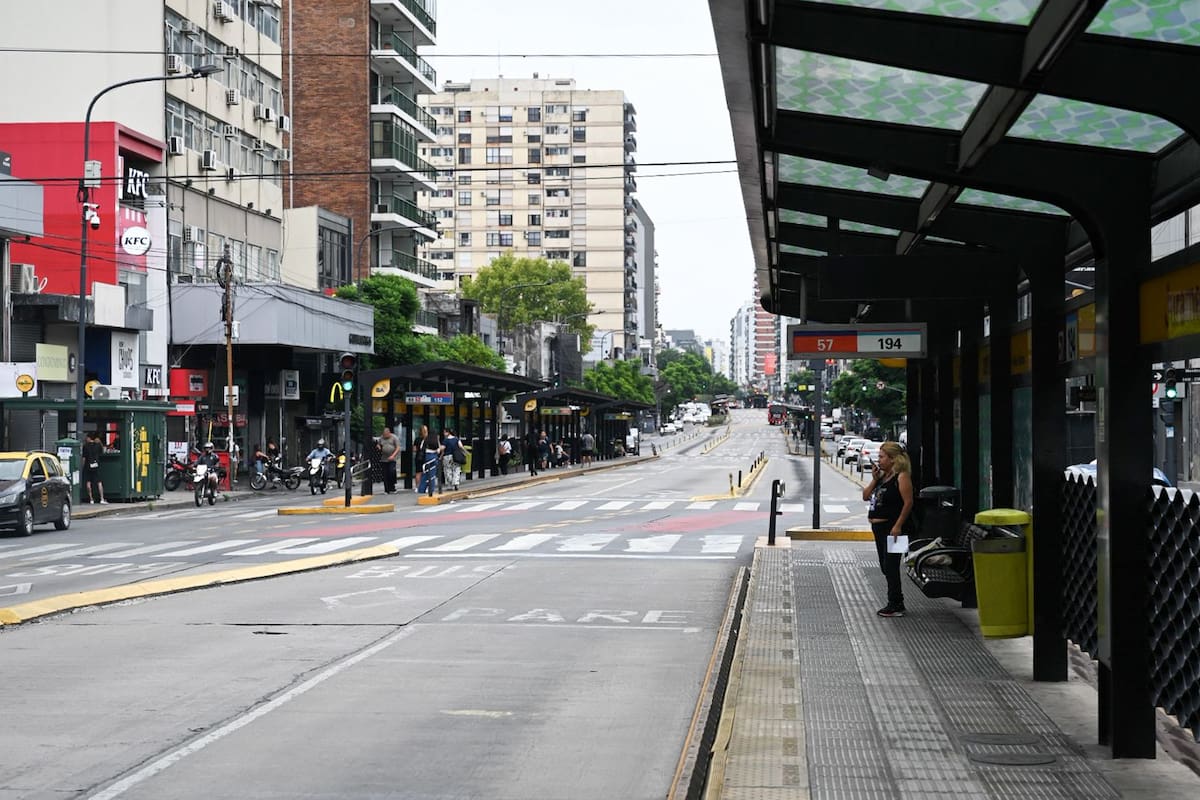 Si el sector del transporte público no se adhiriera al paro, el impacto se reduciría a aproximadamente US$180 millones