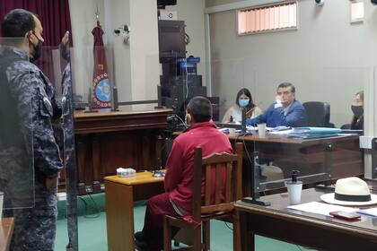 “Si está escrito así, no lo voy a negar”, dijo el acusado cuando el fiscal Toranzos lo interrogó por el contenido de las cartas donde explicaba el plan para asesinar a su pareja y suicidarse