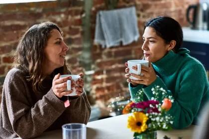 Si la idea de tener que expresar lo que sientes te revuelve el estómago, la psicóloga Kimberley Wilson tiene un plan.