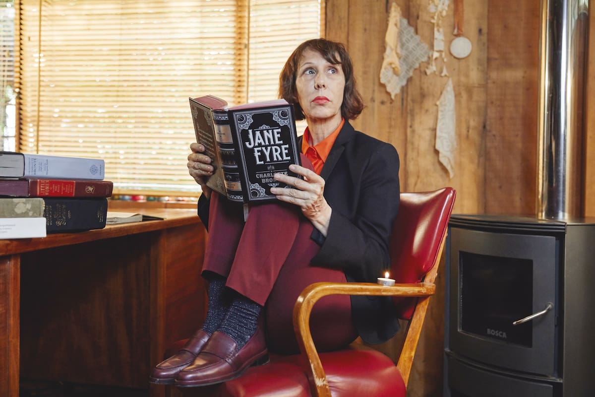 Si la vida era un infierno para las tres escritoras de esta familia célebre de la literatura universal, para el varón –Branwell, poeta maldito– fue peor, según detalla Laura Ramos en una biografía de cuatro seres geniales y borrascosos