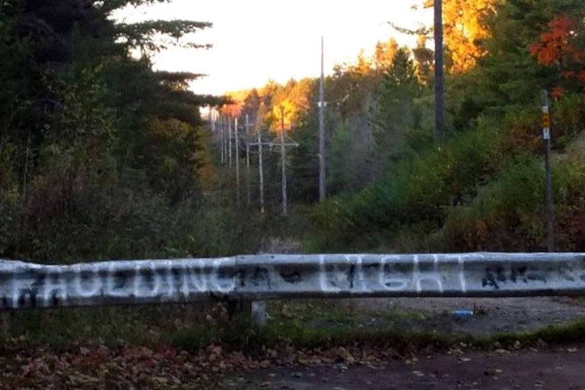 Si los viajeros se presentan en el lugar preestablecido en el momento adecuado, verán la luz de Paulding