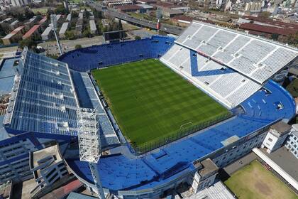 Si siguiere existiendo Jaguares, todo será distinto: no jugar en Vélez le quitará atractivo al público argentino y eso reducirá los montos de los contratos publicitarios y televisivos para la UAR.
