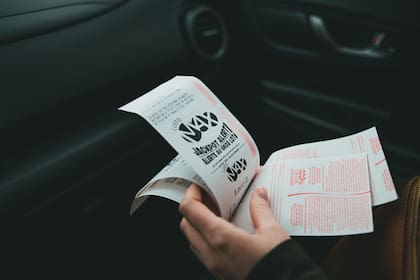 Si una persona comienza a acumular tickts de compra de manera abusiva puede significar un acto de acumulación