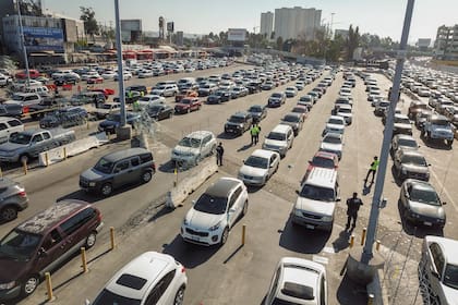 Si una persona lleva más de US$10 mil y no los declara, la CBP puede considerarlo como un delito federal
