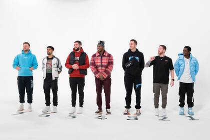 Sidemen es agrupación que reúne a siete youtubers británicos que suman más de 100 millones de suscriptores