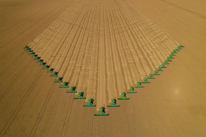 Siembra de soja en Brasil . Mato Grosso. Con clima a favor, a principios de 2021 se repetirá esta escena de la cosecha anterior