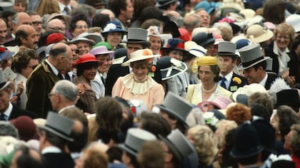 Siempre en el ojo de la tormenta, Lady Di en sus primeros años, como la princesa de Gales