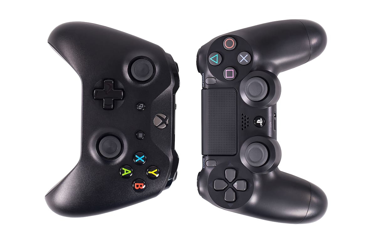 Siempre se estimó que se habían vendido más PlayStation 4 que Xbox One, pero ahora Microsoft lo confirmó en documentos presentados ante la Justicia de Brasil: por cada consola propia, Sony vendió dos