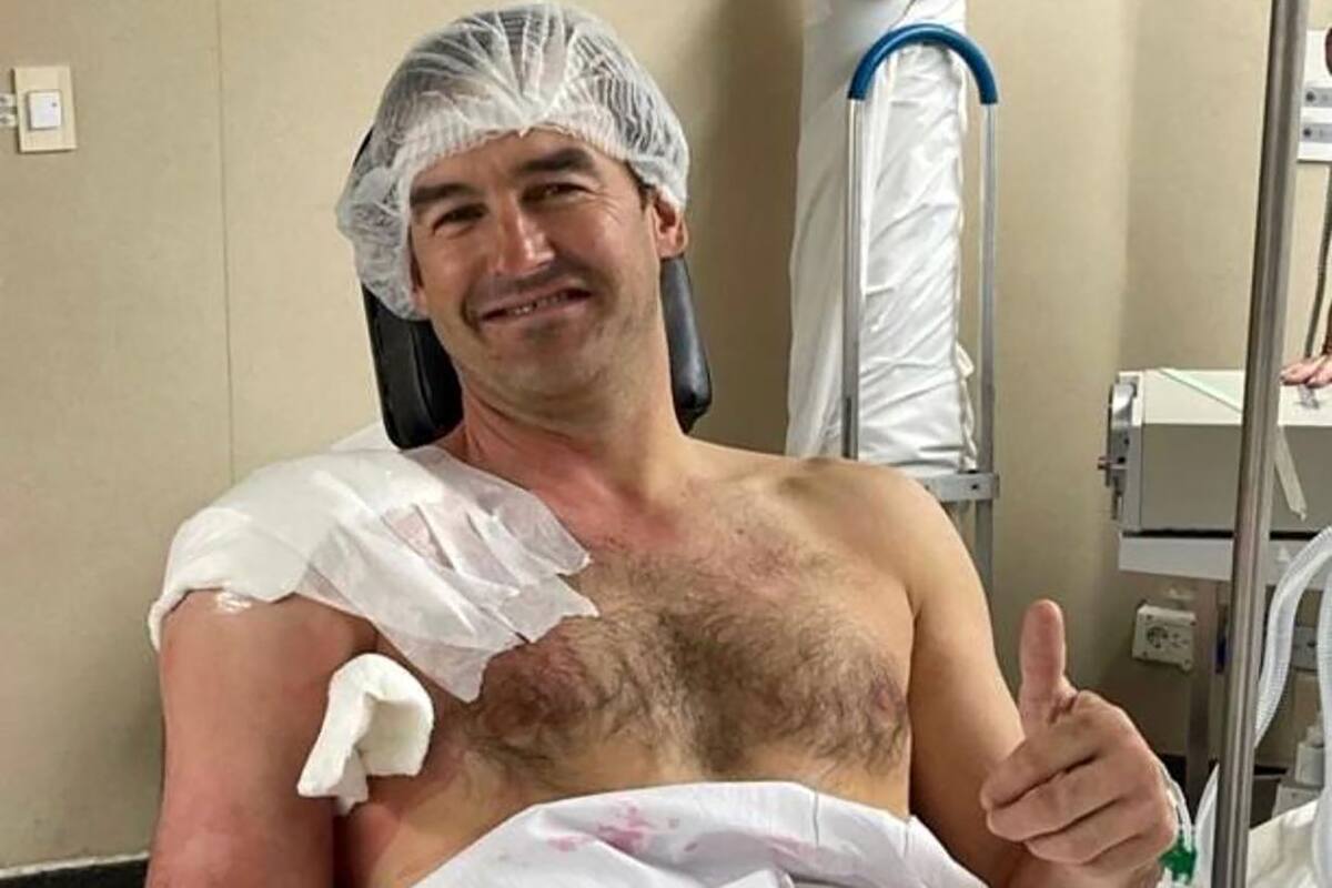 Siempre sonriente, aun en un ciclo postoperatorio: David Stirling decidió pasar por cirugía para sanar definitivamente el hombro derecho lastimado en Inglaterra en 2021; el 3 de La Dolfina tratará de ser de la partida en el Abierto de Tortugas.