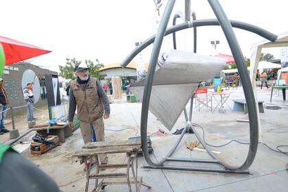 Siete de los diez últimos ganadores terminan hoy una obra con la consigna "Identidad en movimiento"