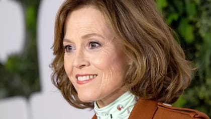 Sigourney Weaver es una de las protagonistas de "Jane Collective", un film sobre un grupo que ofreció abortos clandestinos seguros pero ilegales en Chicago en la década de 1960