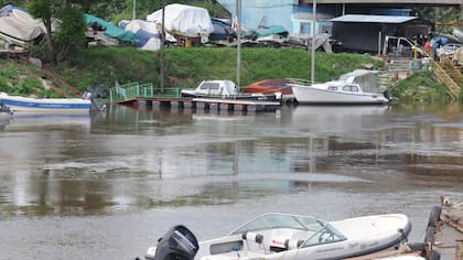 Sigue aumentando el número de evacuados en Santa Fe por las inundaciones