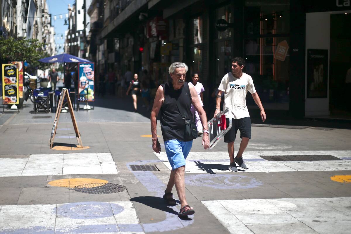 Sigue el calor extremo: 17 provincias estarán bajo alerta durante este sábado 22 de febrero