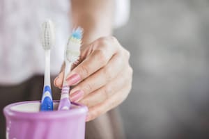 Siguiendo este consejo tu cepillo estará libre de bacterias