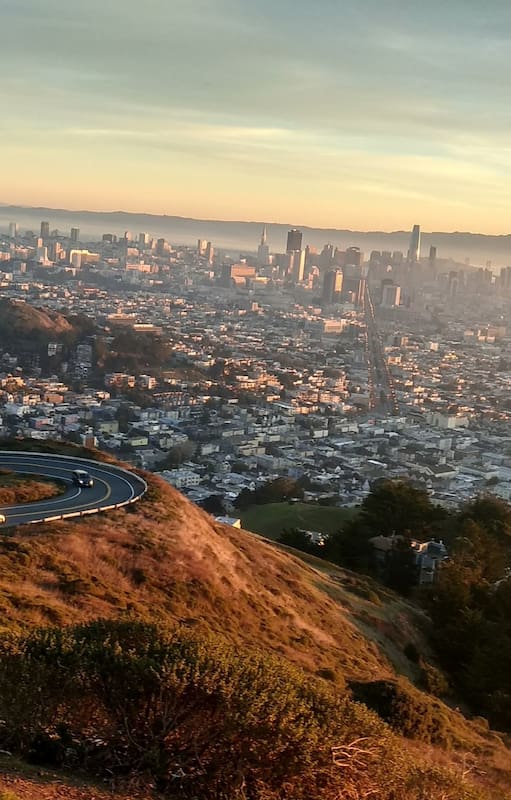Silicon Valley no es una ciudad ni un distrito, es una zona ubicada entre San Francisco y San José donde están concentradas las oficinas de importantes tecnológicas