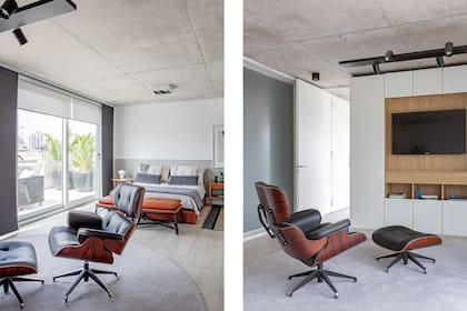 Sillón ‘Eames’ heredado. El mueble en melamina blanca y roble natural (Egger) que aloja la tele es un diseño del Estudio CDW ejecutado por Occhipinti. Carpeta circular gris, de la colección ‘Magnifika’ (Kalpakian).