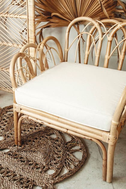 Sillón Rainbow, biombo y alfombra calada estrella (Fraternidad Bs As)