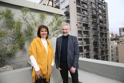 Silvia Bulla y Luis Guastini, presidente de ACDE y presidente del 27° Encuentro anual de ACDE
