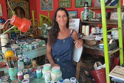 Silvia Dotta, una de las fileteadoras de la muestra del Buenos Aires Museo