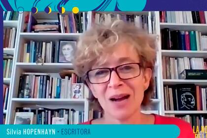 Silvia Hopenhayn escribió un monólogo para la actriz Marilú Marini basado en Alicia en el país de las maravillas