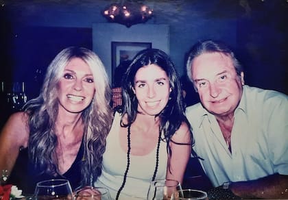 Silvia Pérez, Julieta y Santiago Bal: "Muchos hijos nos implicamos con nuestros padres y tratamos de llevar sus dolores"